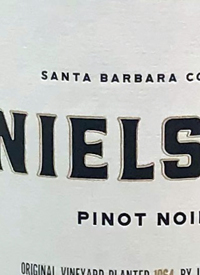 Nielson Pinot Noirtext