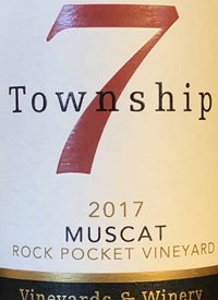 Township 7 Muscat Sunshine Acres Vineyardtext