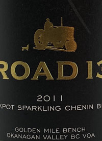 Road 13 Jackpot Sparkling Chenin Blanctext