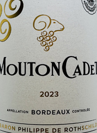 Mouton Cadet Blanctext