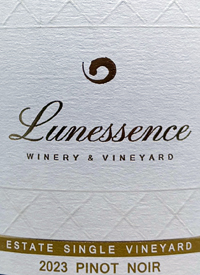Lunessence Pinot Noir Estate Single Vineyardtext