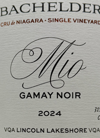 Bachelder Mio Gamay Noir 31% Whole Clustertext
